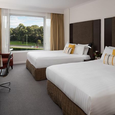 Rydges Bankstown Hotel Bagian luar foto