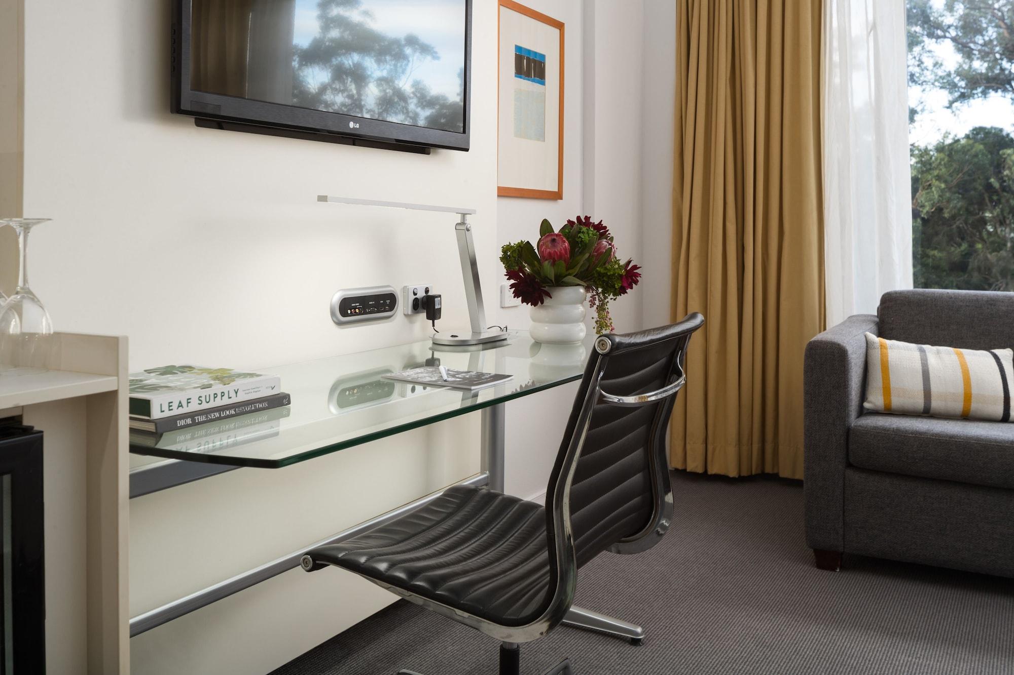 Rydges Bankstown Hotel Bagian luar foto